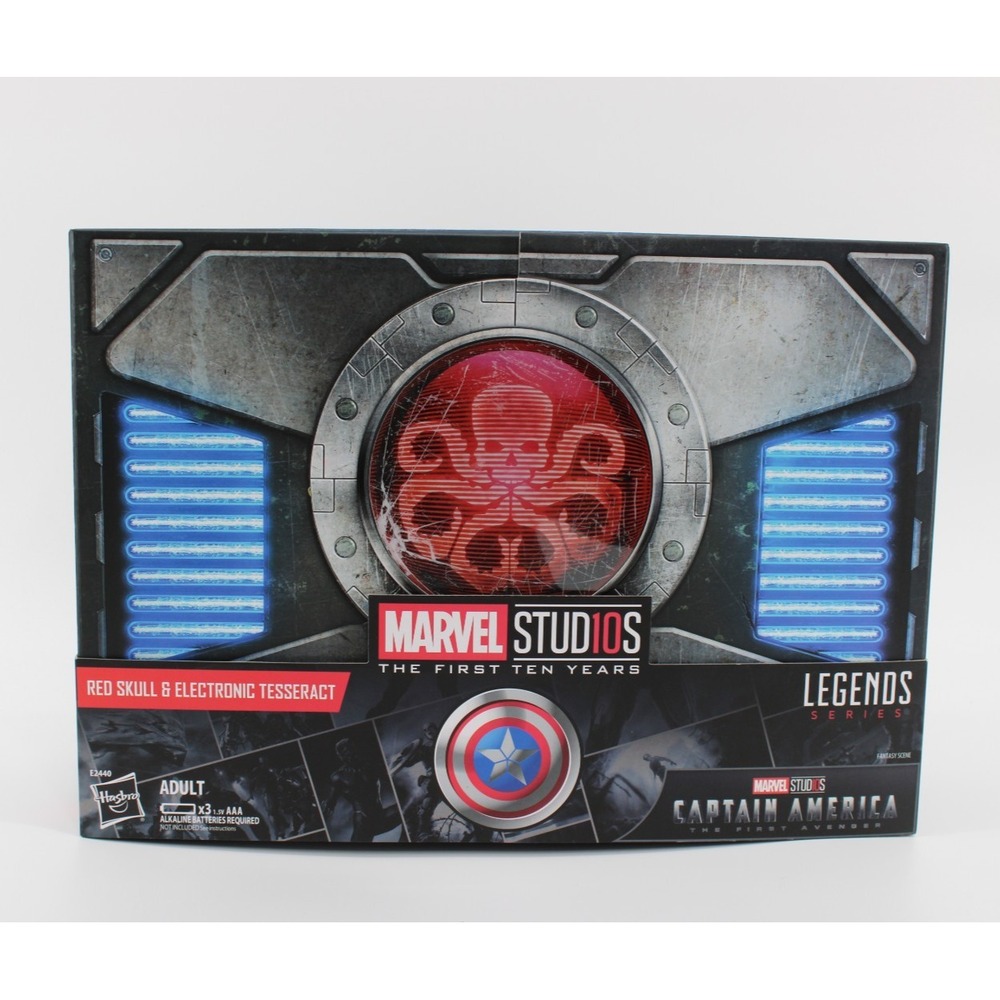 Marvel Studios Captain America Red Skull & Electronic Tesseract 2018 SDCC NEW
